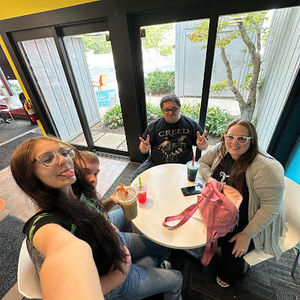 Meet your Posher, Olivia